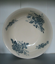 Ancienne Vasque cuvette bassine de Toilette faience Longchamp Rosa RC