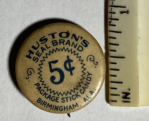 Paquete marca Huston’s Seal palo caramelo celuloide pinback con etiqueta de papel 3/4 pulg. - Imagen 2 de 4