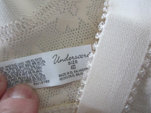 Brand New - Underscore Cushion Strap Wirefree - Sz40 D Bra - JC Penney - Picture 3 of 9