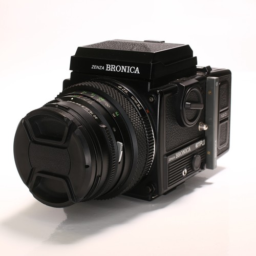 Bronica ETRSi 6x4.5 120 Film Mittelformatkamera mit 75mm Objektiv -WMT 2075-