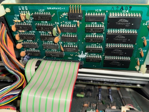 Sharp MZ-80B. Grafica, 64K y funda original. Muy cuidado y funcionando !!!!! - Afbeelding 12 van 14