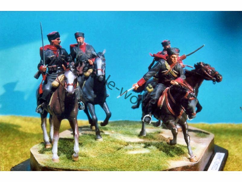 Soviet Cossacks 1:35 Figure Plastic Model Kit ZVEZDA