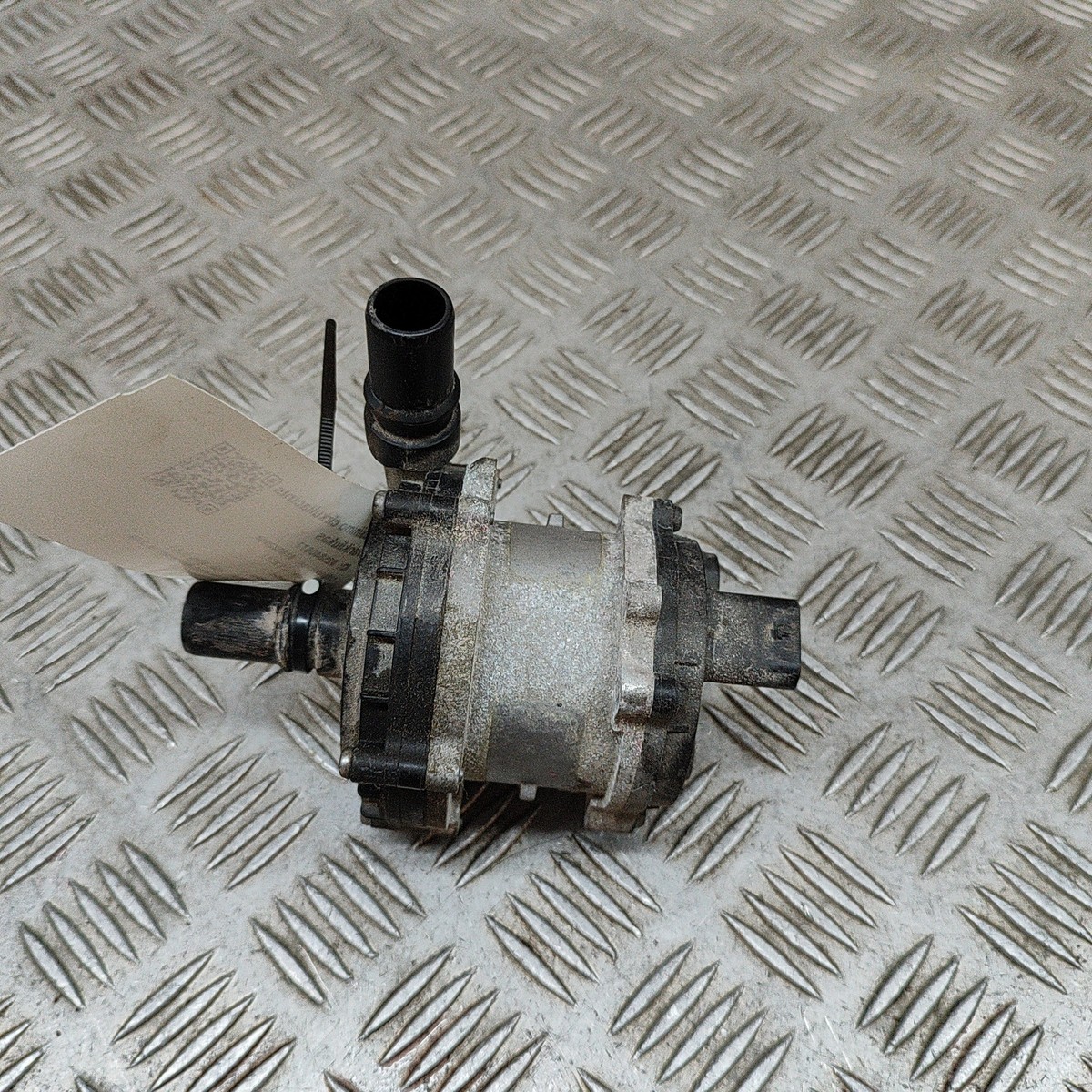 KIA EV6 CV Auxiliary Water Pump 22112-3S1A1 Electric 239kw 2022