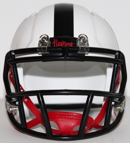 2020 Nebraska Cornhuskers Custom Riddell Mini Helmet vs Illinois - Picture 2 of 3