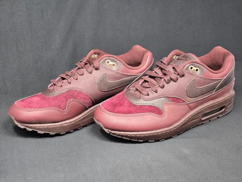 Nike Air Max 1 '87 NBHD Mens Size 9.5 Burgundy Crush Velvet Shoes DV3888-600 NBY