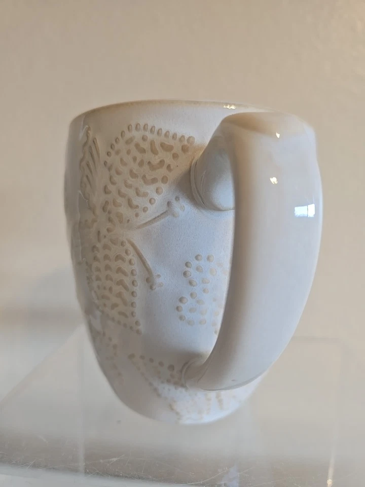 Tara Coffee Cup/Mug with a lace-like Butterfly Floral design 16oz Cream Color - Изображение 4 из 4