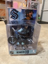 MATTY BENIERS Seattle Kraken McFarlane NHL Legacy Series Hockey Figure IN STOCK