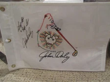 Auto John Daly Signed Grip It And Sip It Flag Golf Masters Champion Autograph