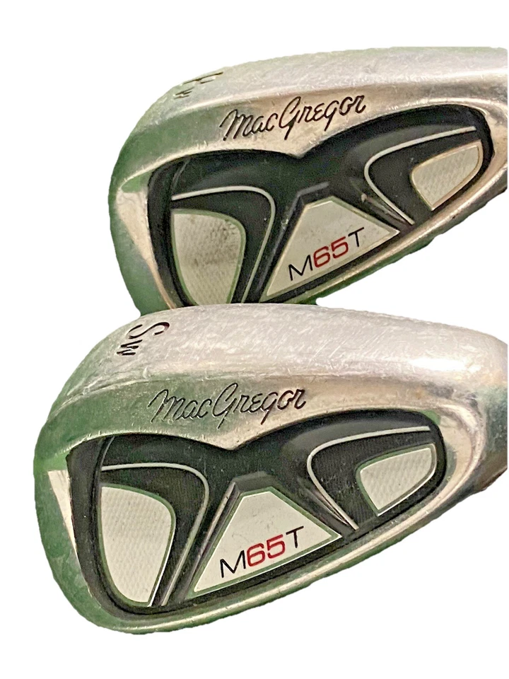 Juego de cuñas MacGregor M65T PW,SW para hombre diestro de fábrica acero rígido 35,5" empuñaduras originales Foto 2 de 4