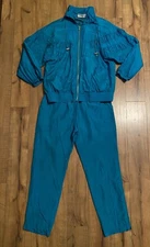 #546 Latch On Silk Windsuit Bright Turquoise Medium Very Good Condition