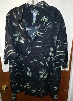 Crazy Horse Clairborne Company Men's Black Floral Button Up Casual Shirt Size XL