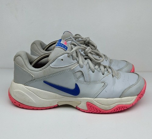 athletic tennis shoes for women