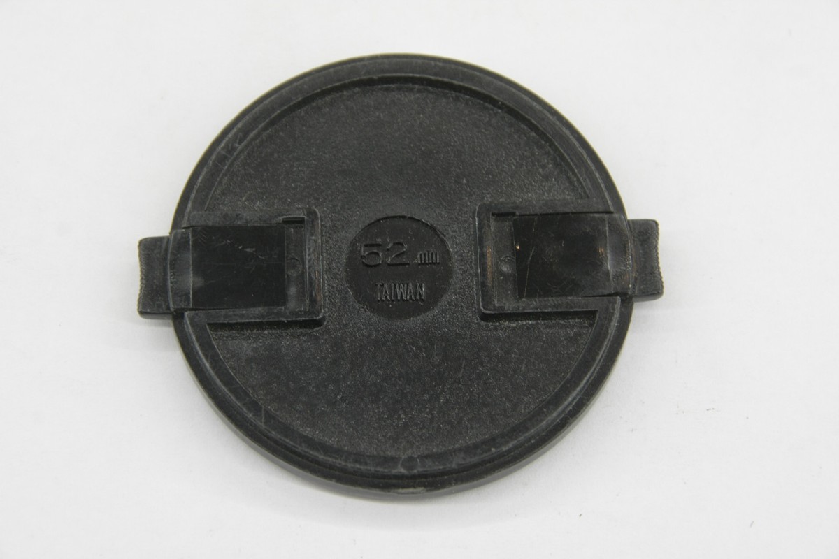 52mm - Front Snap On Lens Cap - Unbranded - Textured - USED Z177