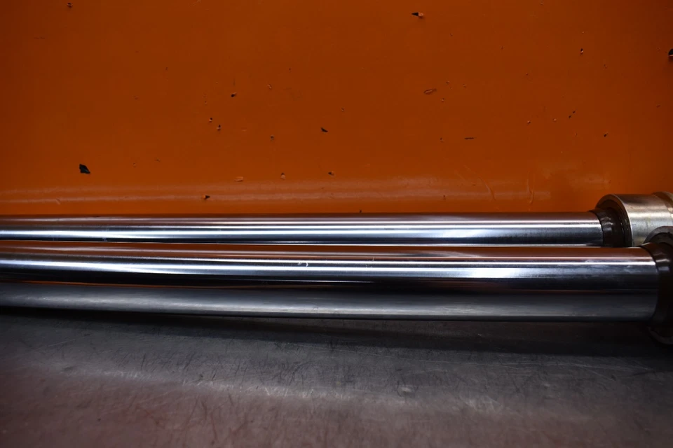 Horquillas delanteras Suzuki PE250 1978 PE 250 78 5G0 Foto 4 de 4