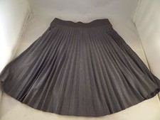 NWOT Lovely Day Accordian to You Skater Skirt in Gray Stone Sz Small