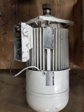 Lenze EN60034 Electric Motor 220-277V 1400rpm