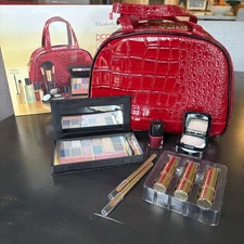Elizabeth Arden Red Hot Croc Holiday Color Collection Partial Gift Set NEW