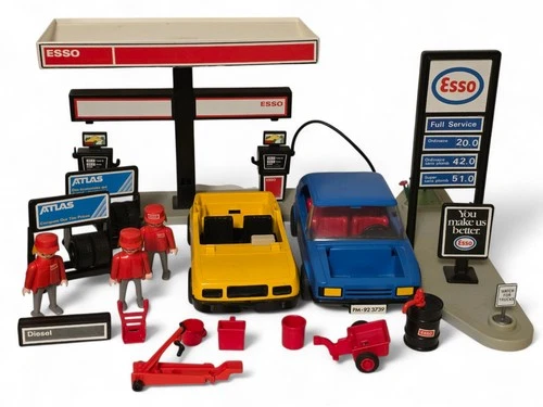 Vintage Playmobil #3434 Esso Service Gas Station Atlas 1981 (Incomplete)