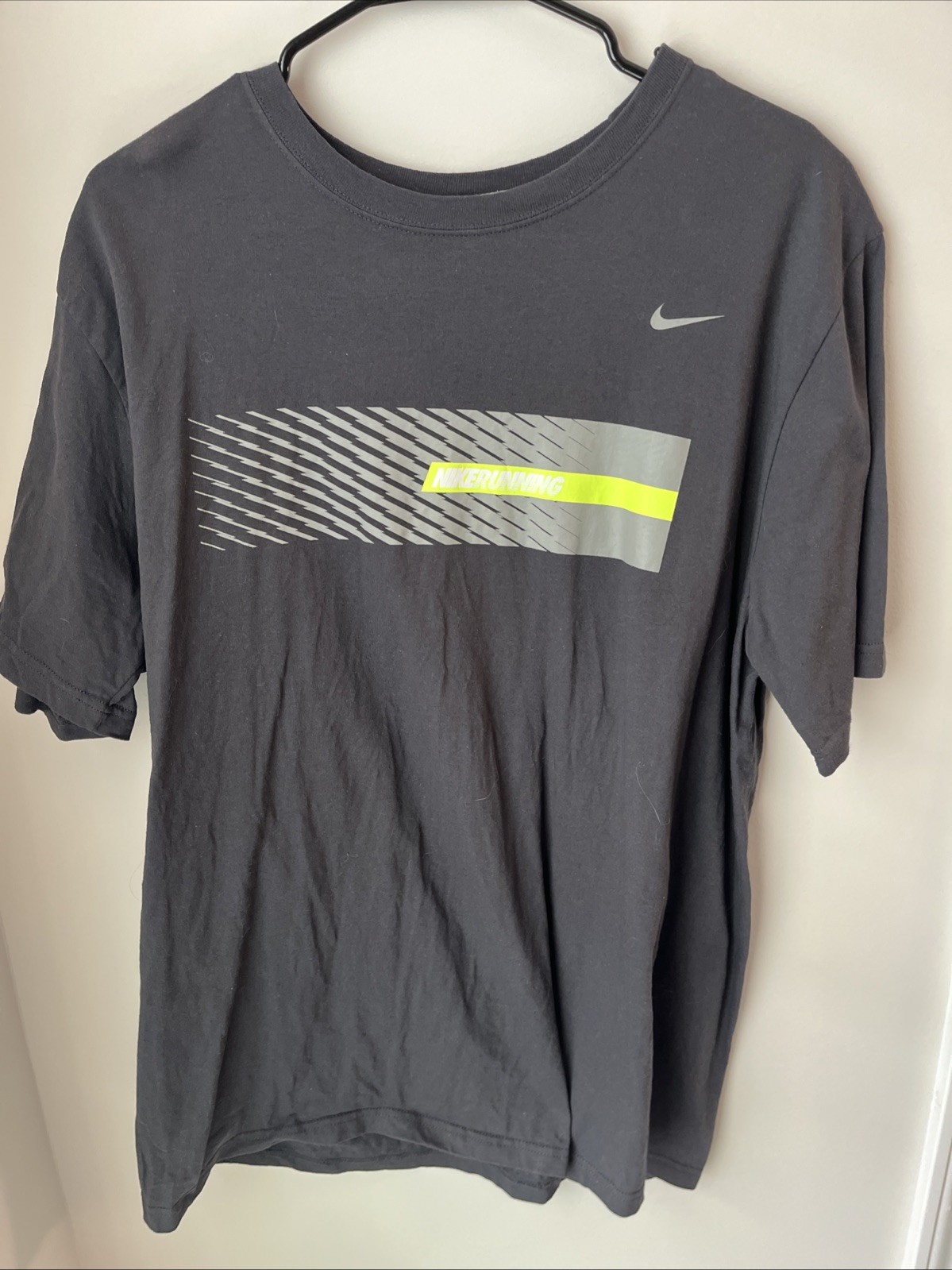 Men’s Nike Running Grey Graphic T-shirt Size XL
