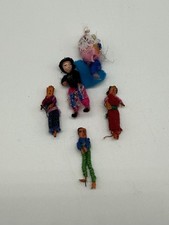 Vintage 4 Tiny Guatemalan Trouble Dolls Miniature Handmade Worry Dolls Souvenirs