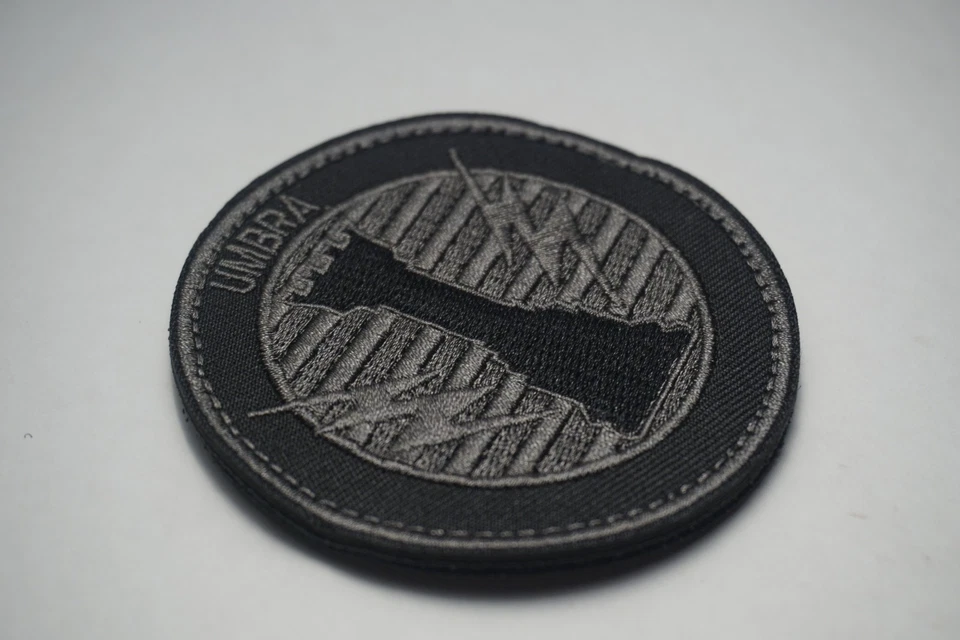 Call of Duty Modern Warfare Umbra Logo Patch hook and loop backing - Image 4 of 4