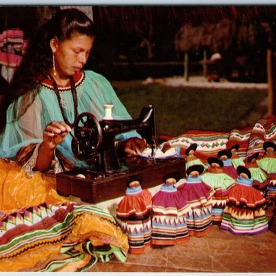 c1970s Florida Native American Girl Doll Making Singer Sewing Machine Dress A378