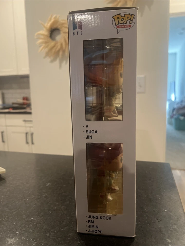 Funko Pop! Vinyl: BTS - BTS (7-Pack) - Barnes and Noble (Exclusive) - Image 3 of 4