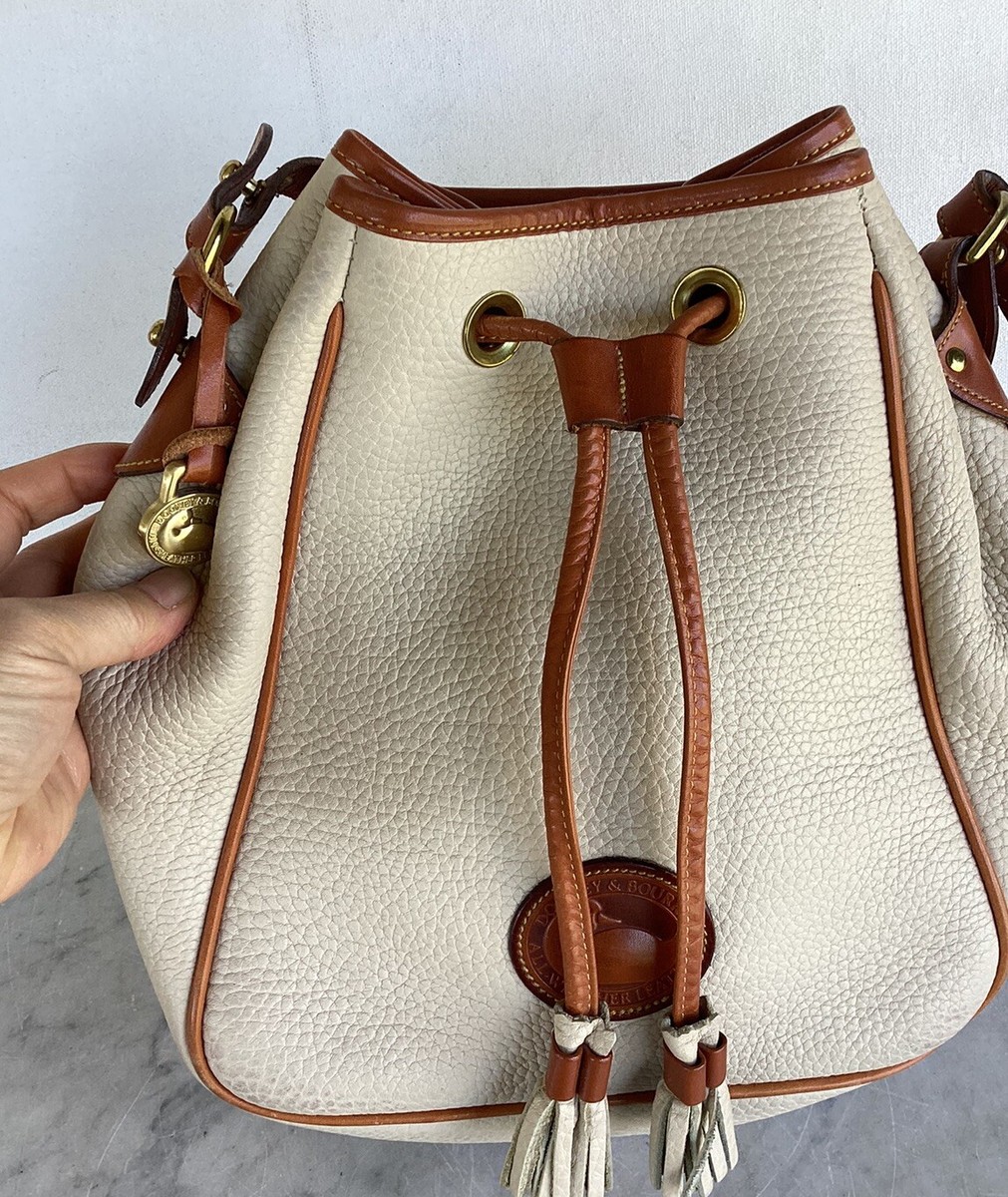 Vintage DOONEY AND BOURKE Leather Drawstring Bucket Shoulder  display picture 3