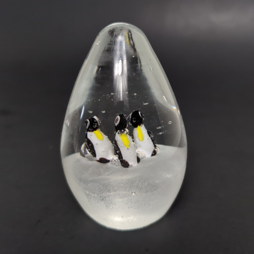 Glow in the Dark Arctic Penguins Glass Paperweight Dynasty Gallery Handblown Art - Picture 2 of 6