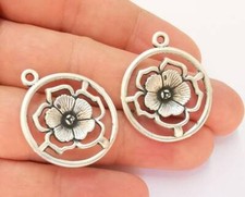2 Flower Daisy Floral Forest Charms Antique Silver Plated jewelry Accessories