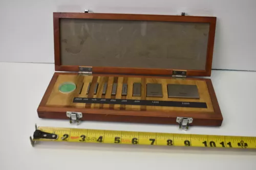 USED Mitutoyo 9pc Gauge Block Set 516-930 GRADE 2