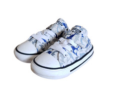 Converse Chuck Taylor All Star Shark Bite 1V Sneakers Toddler Size 5