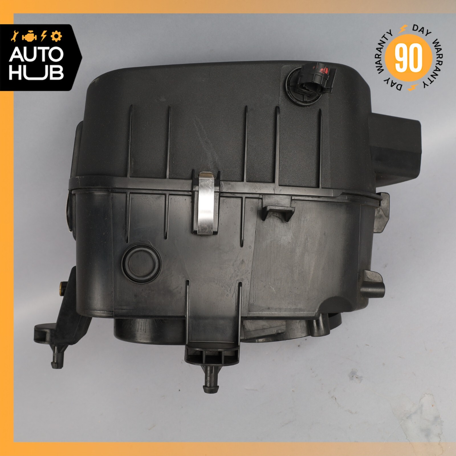 14-18 Maserati Ghibli Quattroporte Engine Air Intake Filter Left 670005844 OEM