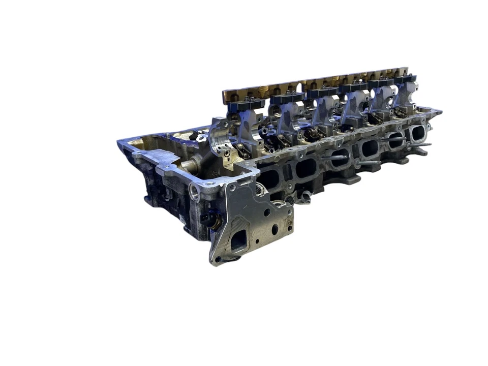 2015-2020 BMW M4 3,0 л S55 головка блока цилиндров двигателя без кулачков ** поврежден ** OEM - Изображение 3 из 4