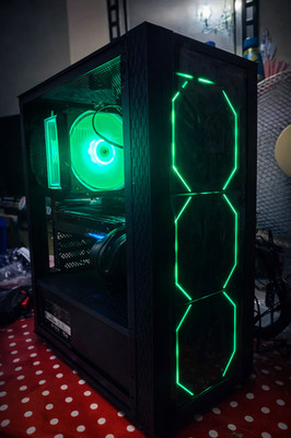 Custom Gaming/Workstation PC Build Service! / Beschreibung lesen