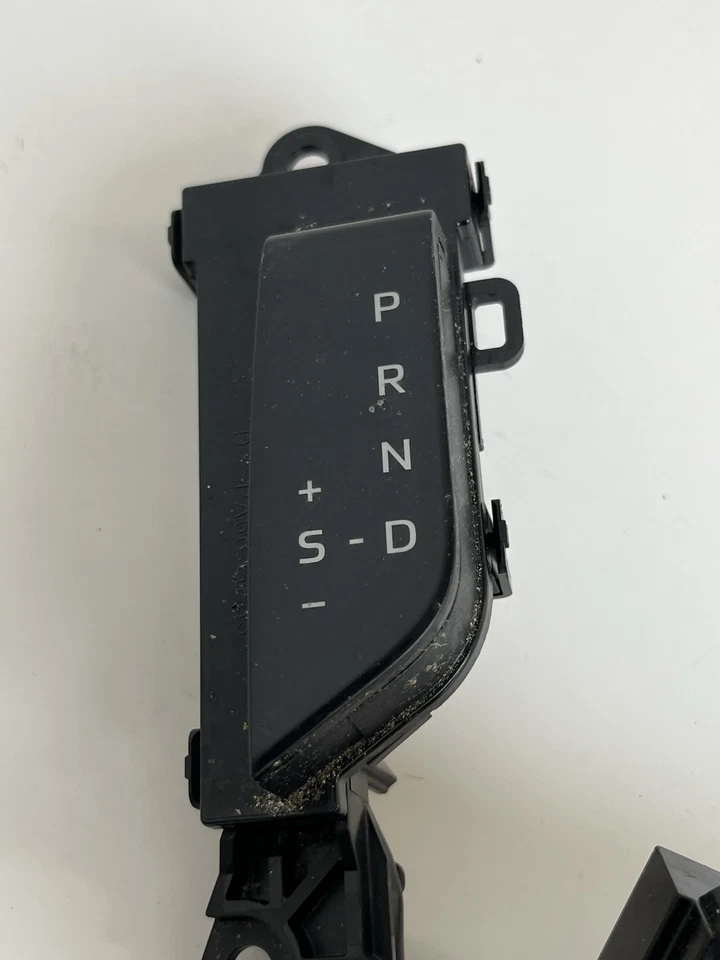 2018 Toyota Camry Parking Brake Switch Handbrake OEM - Imagem 3 de 4