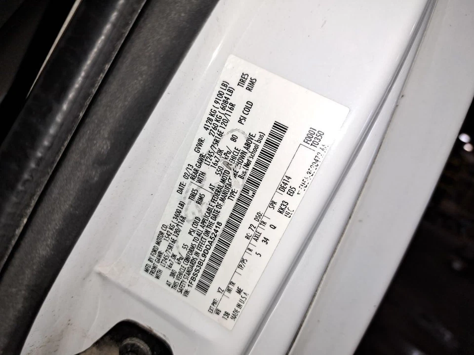 Bomba/motor de dirección asistida Ford Van 350 Superduty Sku #4240770 2013 Foto 4 de 4