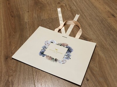 Olivia Burton - Pink Paper Bag - 31 X 24 X 10 Cm