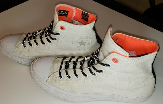 chuck ii shield canvas