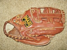 MAG Plus MP 3797 Baseball Softball Glove Right Hand Throw