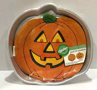 Vintage 1981 Wilton Jack-O-Lantern Cake Pan #2105-3068, GC