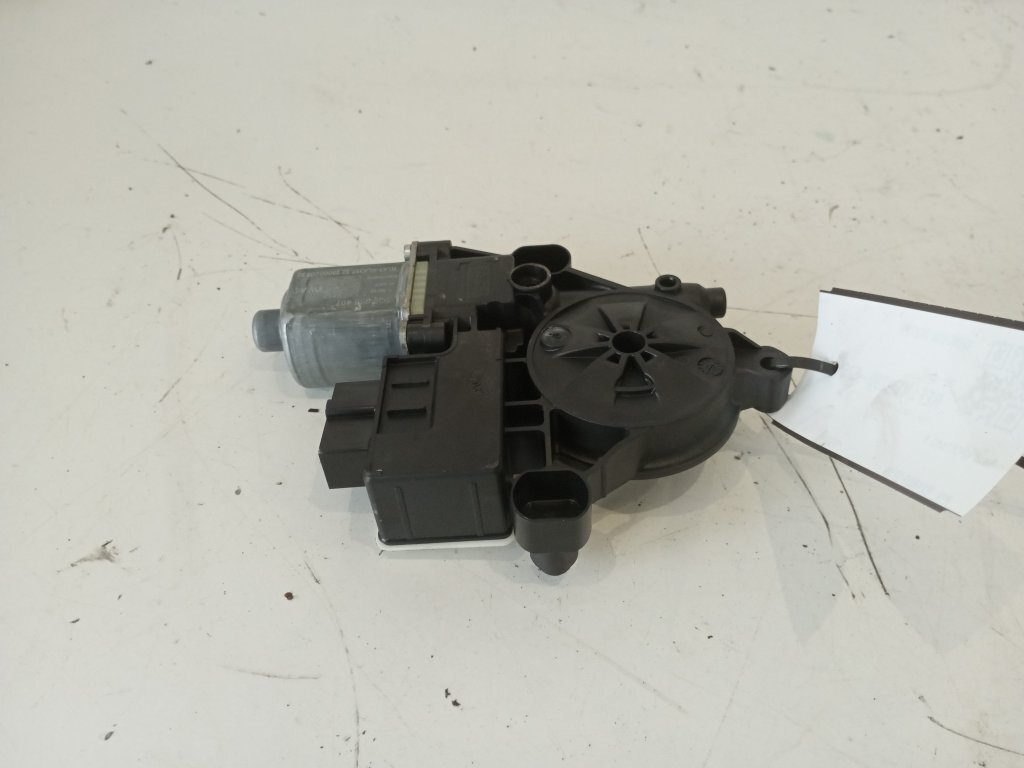 Picture 1 of 3