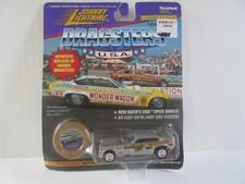 1996 Johnny Lightning Dragster -- 1/64th scale -- Stock  1025