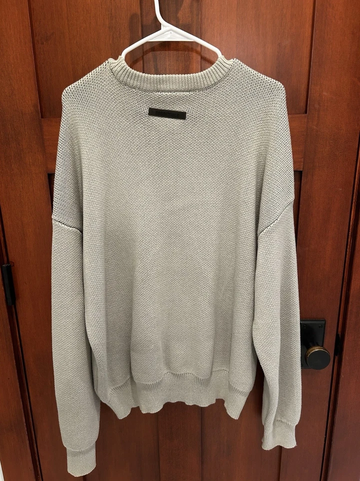 Suéter Pullover Fear of God Essentials Para Hombre FW21 Tejido Verde Hormigón M Mediano Foto 2 de 3