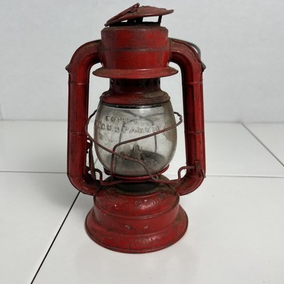 Vintage Dietz Comet Red 8  Kerosene Lantern With Original Globe