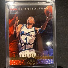 2023-24 PANINI OBSIDIENNE MARK WILLIAMS Auto Galaxy Ink violet SP/49