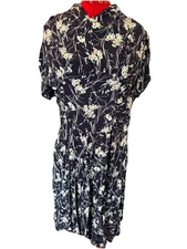 NWT Unique Vintage Cotton Dress 16 Navy Daisy Floral Short Sleeves Button Front