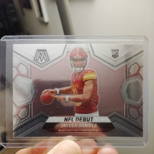 Jayden Daniels 2024 Panini Mosaic Football NFL Debut Base RC #272