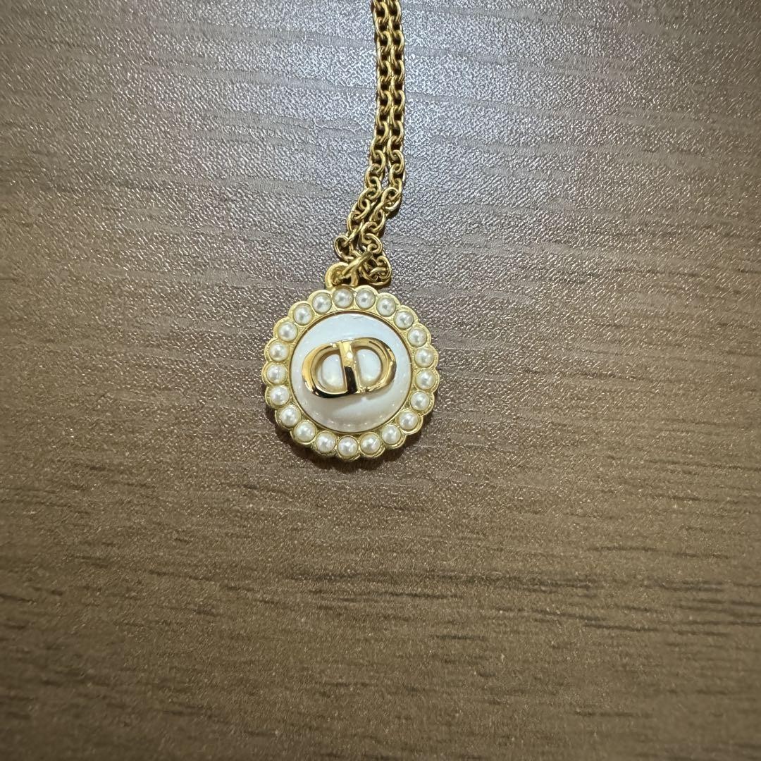 Christian Dior Petit Baroque Gold-Tone Necklace Elegant Baroque Design