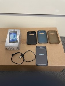 Samsung Galaxy Xcover 3 SM-G388F Defekt Bastler OVP Handy Smartphone